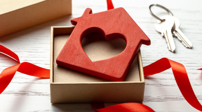 Top 10 Housewarming Gifts