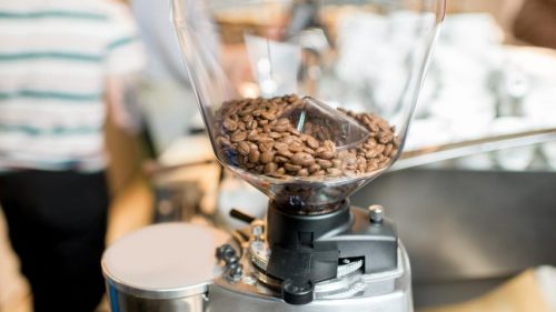 Types of Commercial Coffee Machines - Bean to cup coffee machine