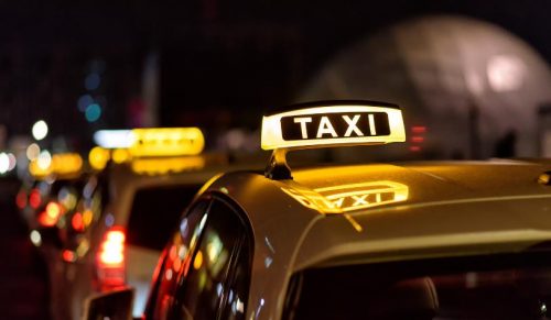 What is Chippenham Airport Taxi Service