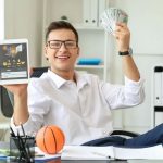 Top Ways an Online Sportsbook Can Make Watching Sports