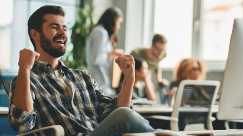 Taking Advantage of Bonuses and Promotions