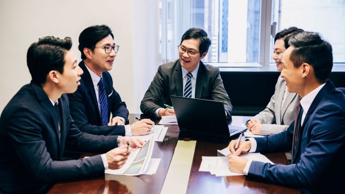 How to Start a Brokerage Company