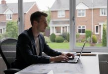 Domestic Constraints vs International Flexibility: Scaling Digital Ventures Domestic Constraints vs International Flexibility: Scaling Digital Ventures