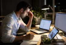 How to Spot and Design Out Remote Presenteeism in Your Team? How to Spot and Design Out Remote Presenteeism in Your Team